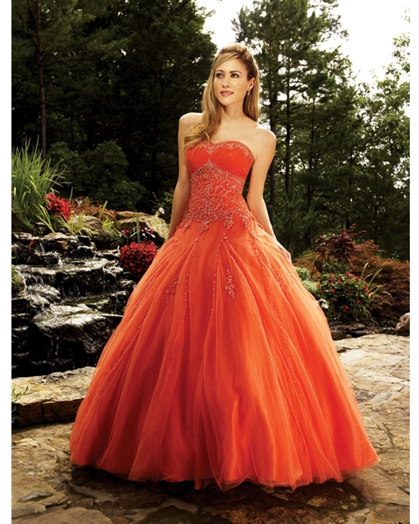 Airy Floor Length Ball Gown Strapless Orange Tulle Quinceanera Dresses With Embroidery