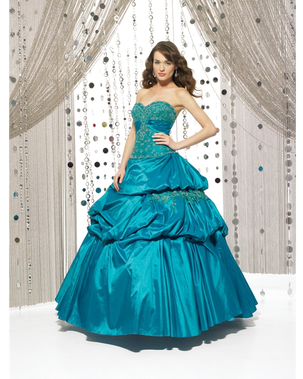 Delicately Embroidered Teal Strapless Sweetheart Ball Gown Full Length Taffeta Quinceanera Dresses