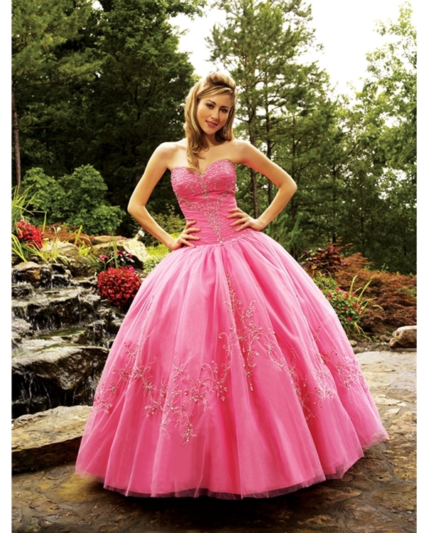 Exquisite Full Length Ball Gown Sweatheart Strapless Pink Quinceanera Dresses With Embroidery