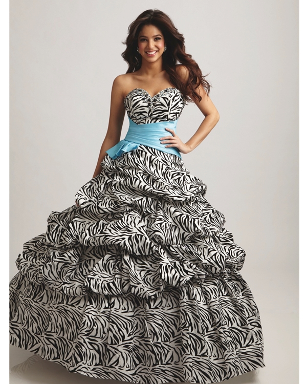 Black And White Printed Strapless Sweetheart Full Length Ball Gown Quinceanera Dresses With Blue Sash