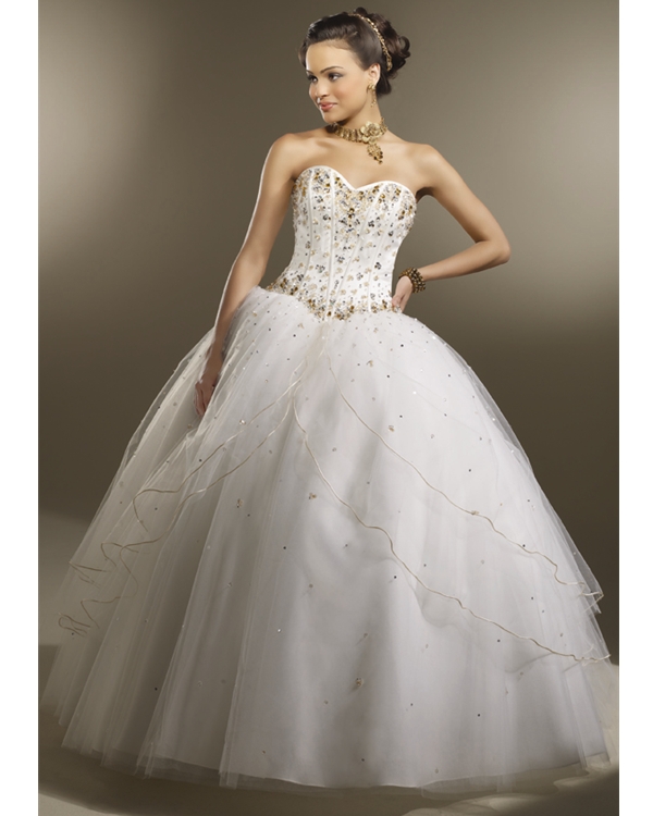 Ivory Ball Gown Strapless Sweetheart Floor Length Tulle Quinceanera Dresses With Gold Beadings