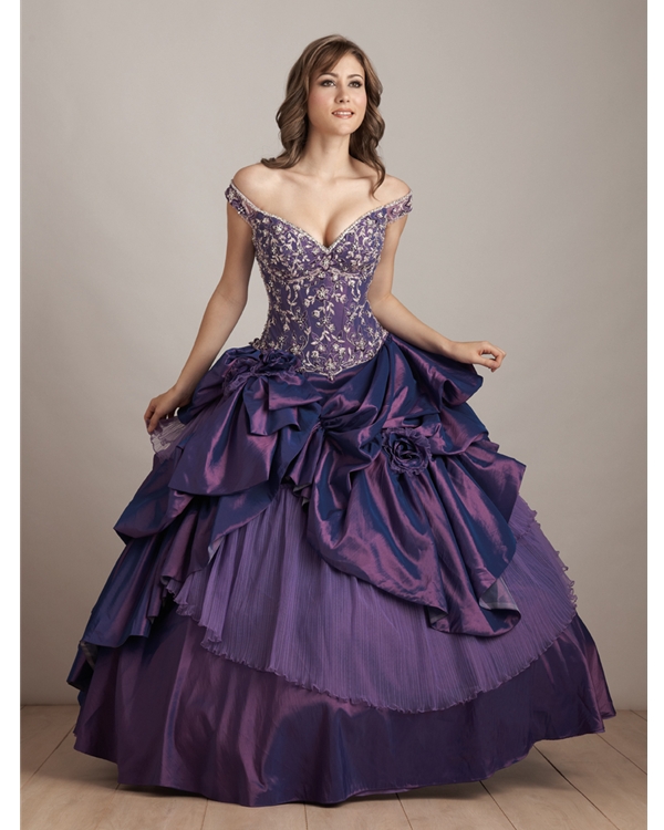 Off The Shoulder Sweatheart Purple Floor Length Ball Gown Quinceanera Dresses With Embroidery
