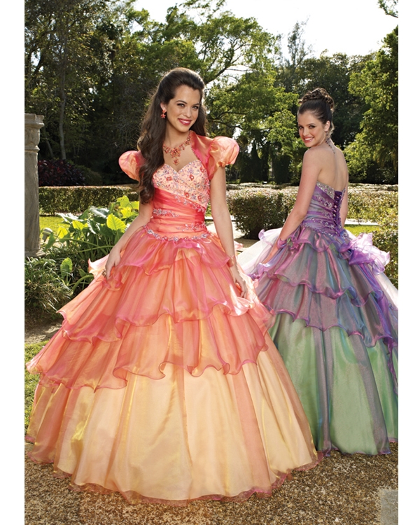 Gradient Pink Ball Gown Sweetheart Floor Length Tiered Ruffled Organza Quinceanera Dresses With Beads