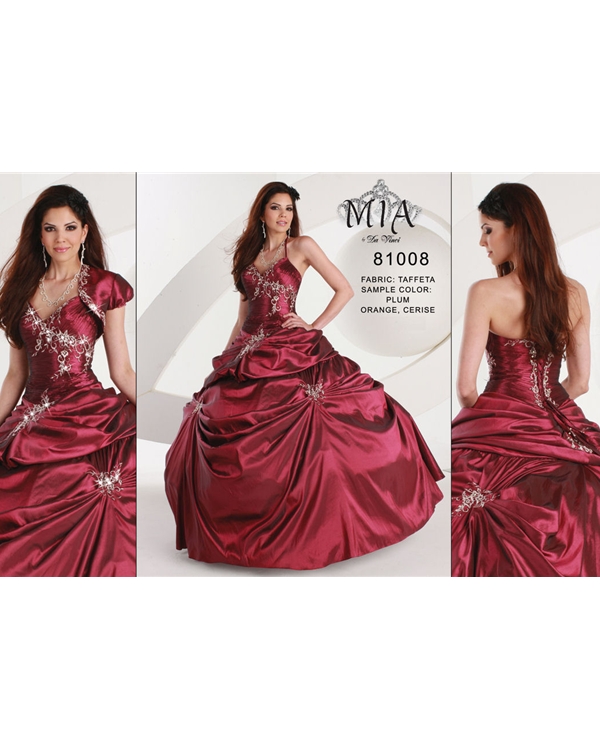 Burgundy Halter Sweetheart Ball Gown Floor Length Quinceanera Dresses With White Appliques