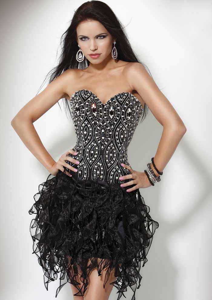 Black Strapless Sweetheart Short Mini Column Prom Dresses With Beads And Ruches