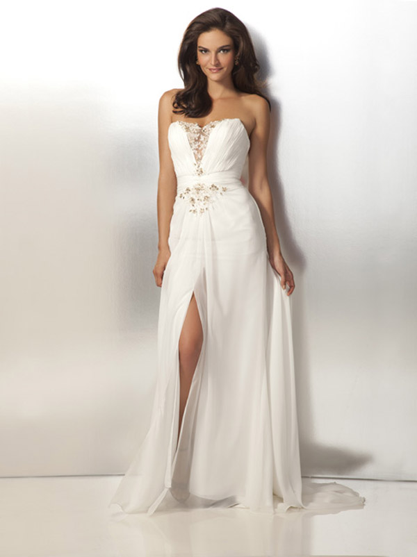 White Sweetheart Neckline Full Length Slit Chiffon Formal Dresses 