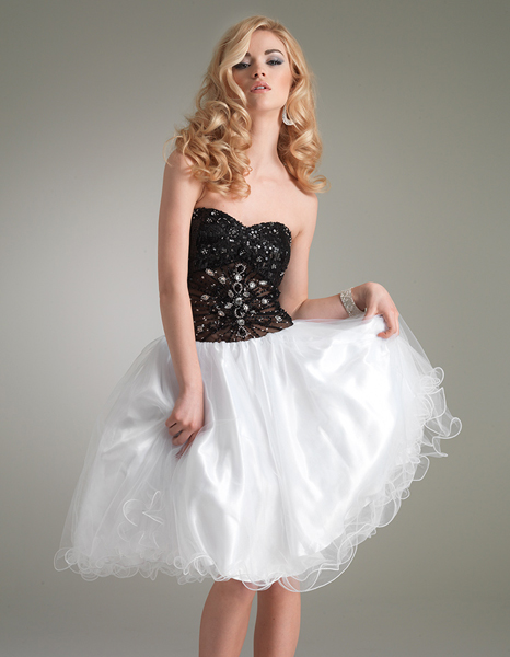 Black And White A Line Sweetheart Knee Length Tulle Cocktail Dresses With Beads 