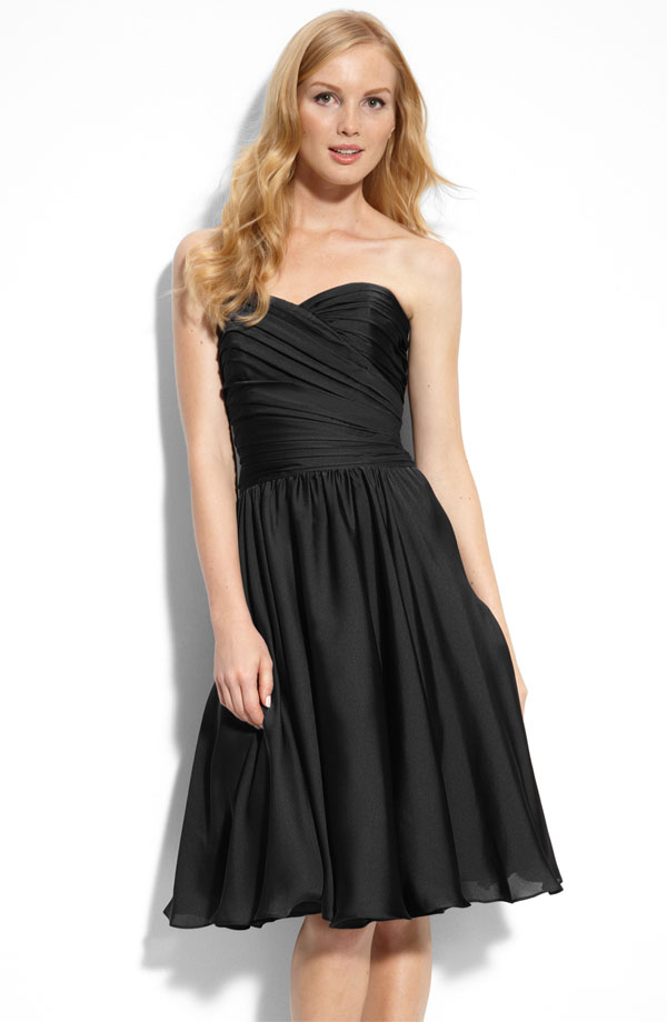 Black A Line Sweetheart Knee Length Zipper Ruffled Chiffon Bridesmaid Dresses