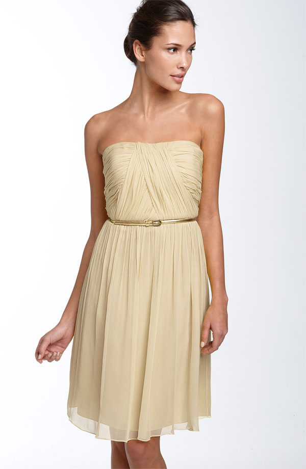 Champagne Column Strapless Zipper Pleat Knee Length Chiffon Prom Dresses