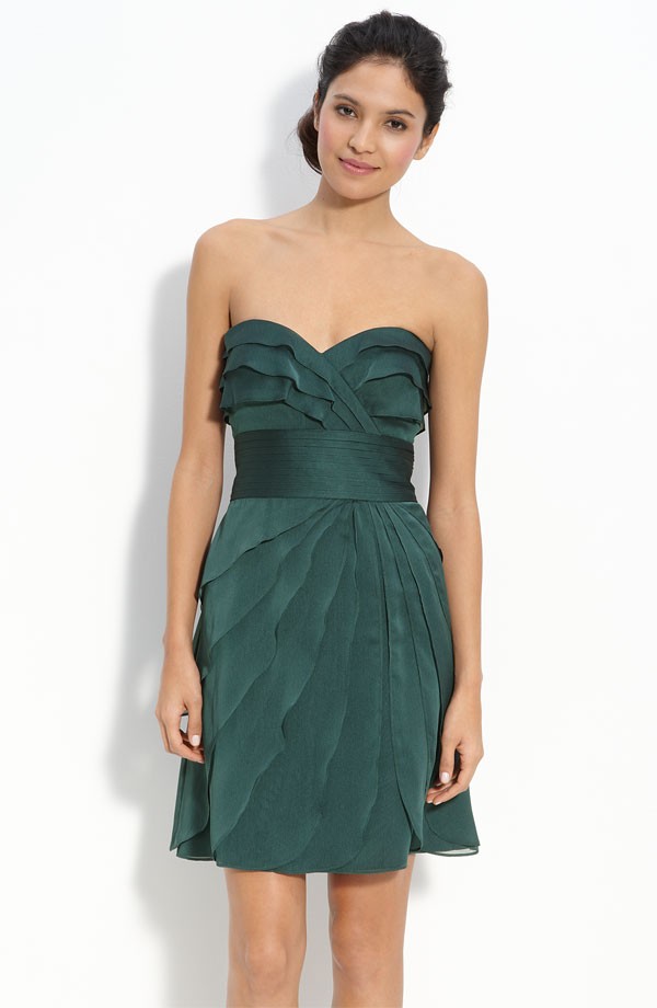 Dark Green A Line Strapless Sweetheart Zipper Ruffles Short Mini Prom Dresses