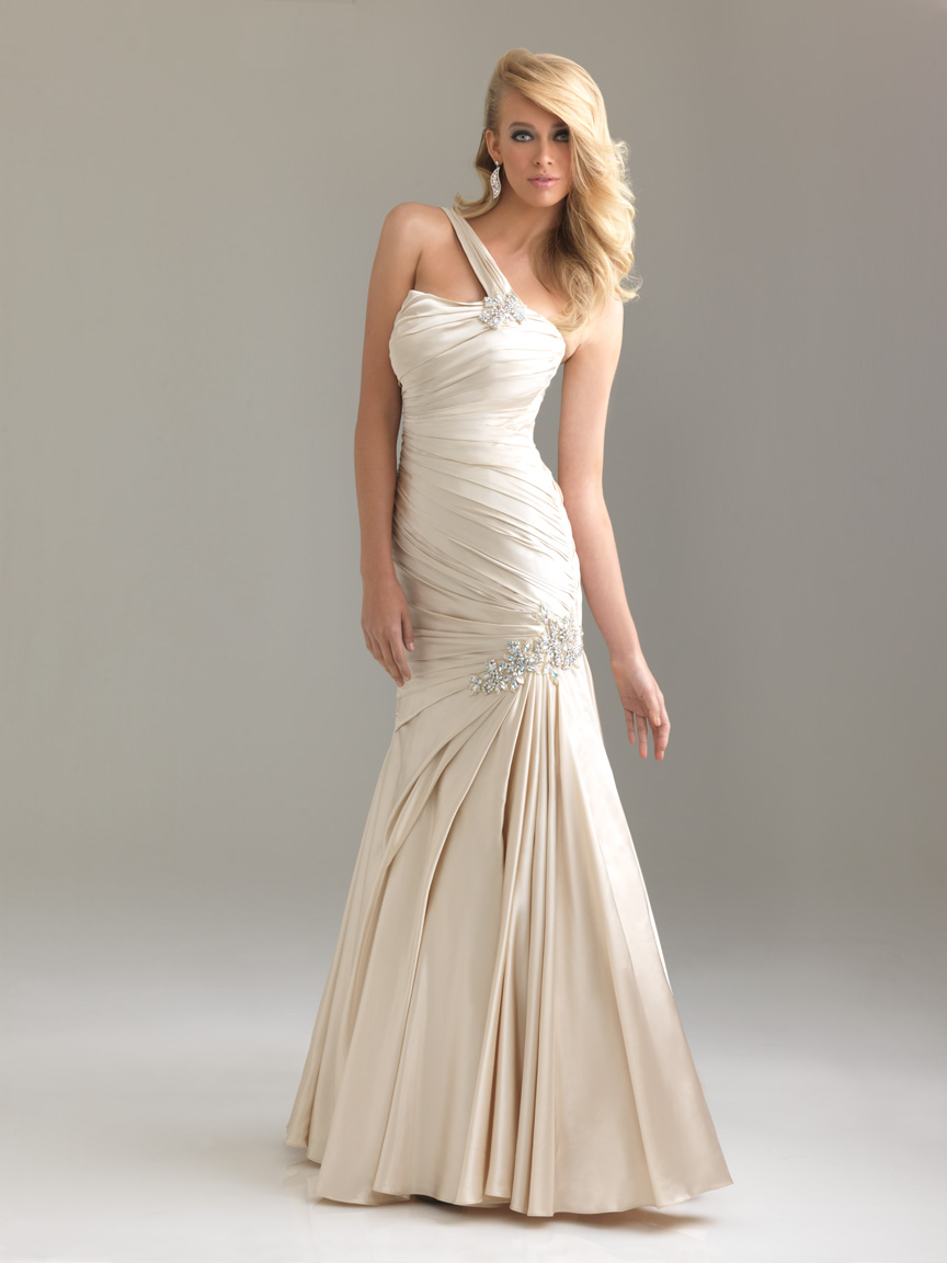 One Shoulder Bandage Floor Length Ivory Mermaid Evening Dresses With Beading And Drapes