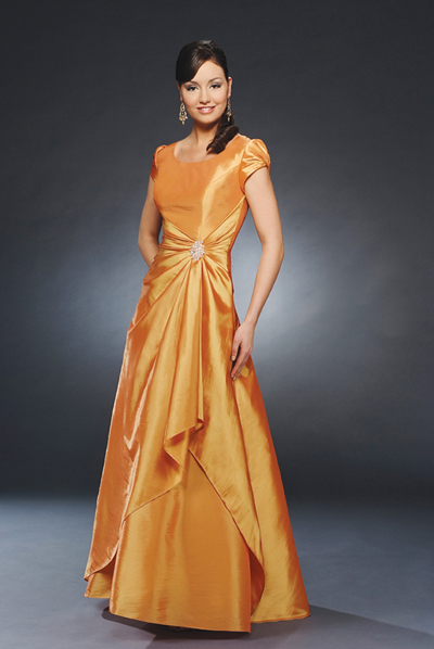 Bright Orange Scoop And Short Sleeve Zipper A Line Floor Length Mother Of Bride Dresses With Beading And Ruffles 