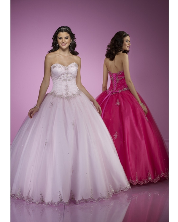 Pearl Pink Ball Gown Strapless Sweetheart Lace Up Floor Length Tulle Quinceanera Dresses With Beading And Ruffles 