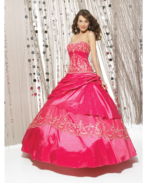 Red Ball Gown Sweetheart And Strapless Lace Up Floor Length Lace Taffeta Quinceanera Dresses