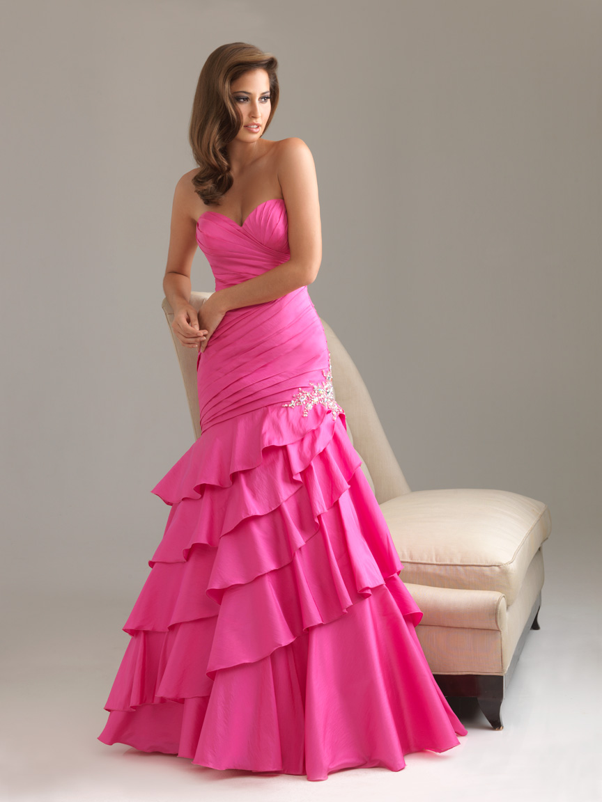 Rose Mermaid Strapless Sweetheart Full Length Zipper Prom Dresses With Tiered Ruffles And Beadings
