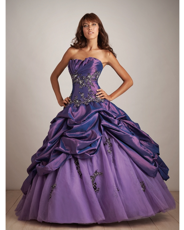 Purple Floor Length Ball Gown Strapless Tulle Taffeta Quinceanera Dresses With Ruffles And Beadings